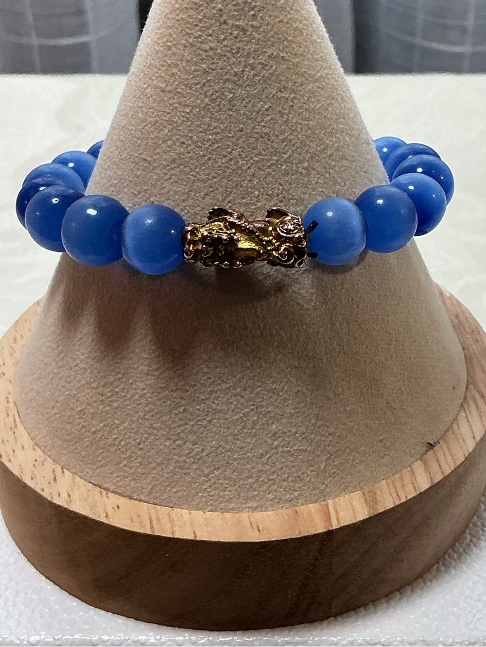 Pi Xiu Blue Cst’s Eye Feng Shui Bead Gold Tone Stretch Bracelet
